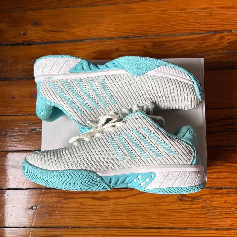 K-Swiss Women's Hypercourt Express 2 Tennis Sneakers, Size 8 EUC